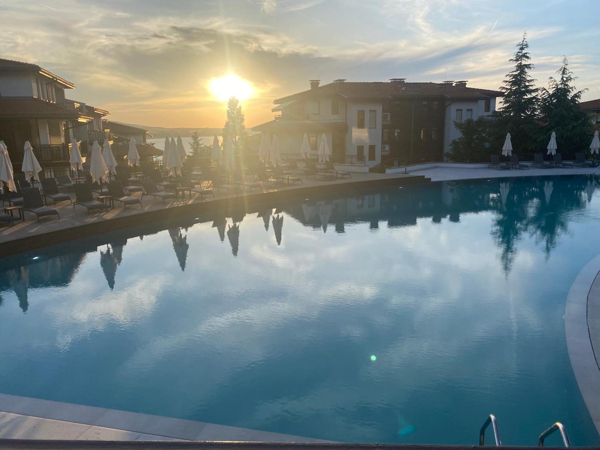 Aj Apartment 1 With Pool View, Santa Marina Holiday Village, Sozopol Esterno foto